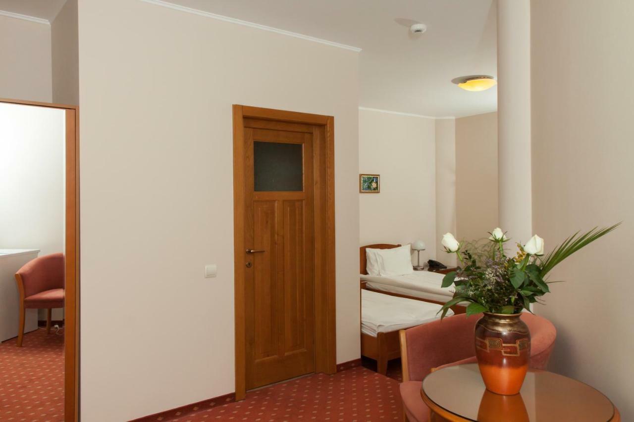 Hotel Hermes Alba Iulia Luaran gambar